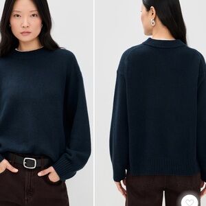 Reformation
Cove Cashmere Oversized Crew